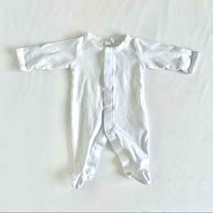 Kissy Kissy White Basics Footie. New Version. Size NB.